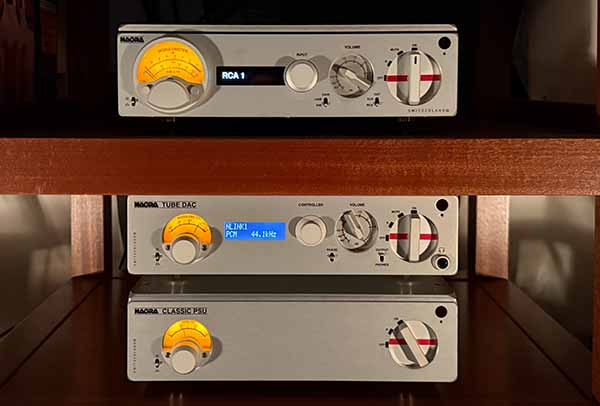  050526.stphaxponadevorenagrastack1.jpg